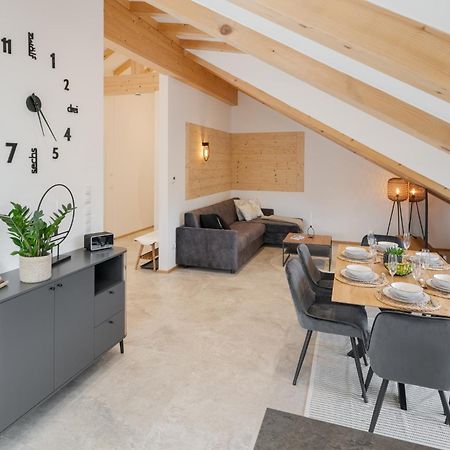 Fenjoy: Ferienapartment Mit Bergblick / Balkon / Bbq Bernau am Chiemsee Eksteriør bilde