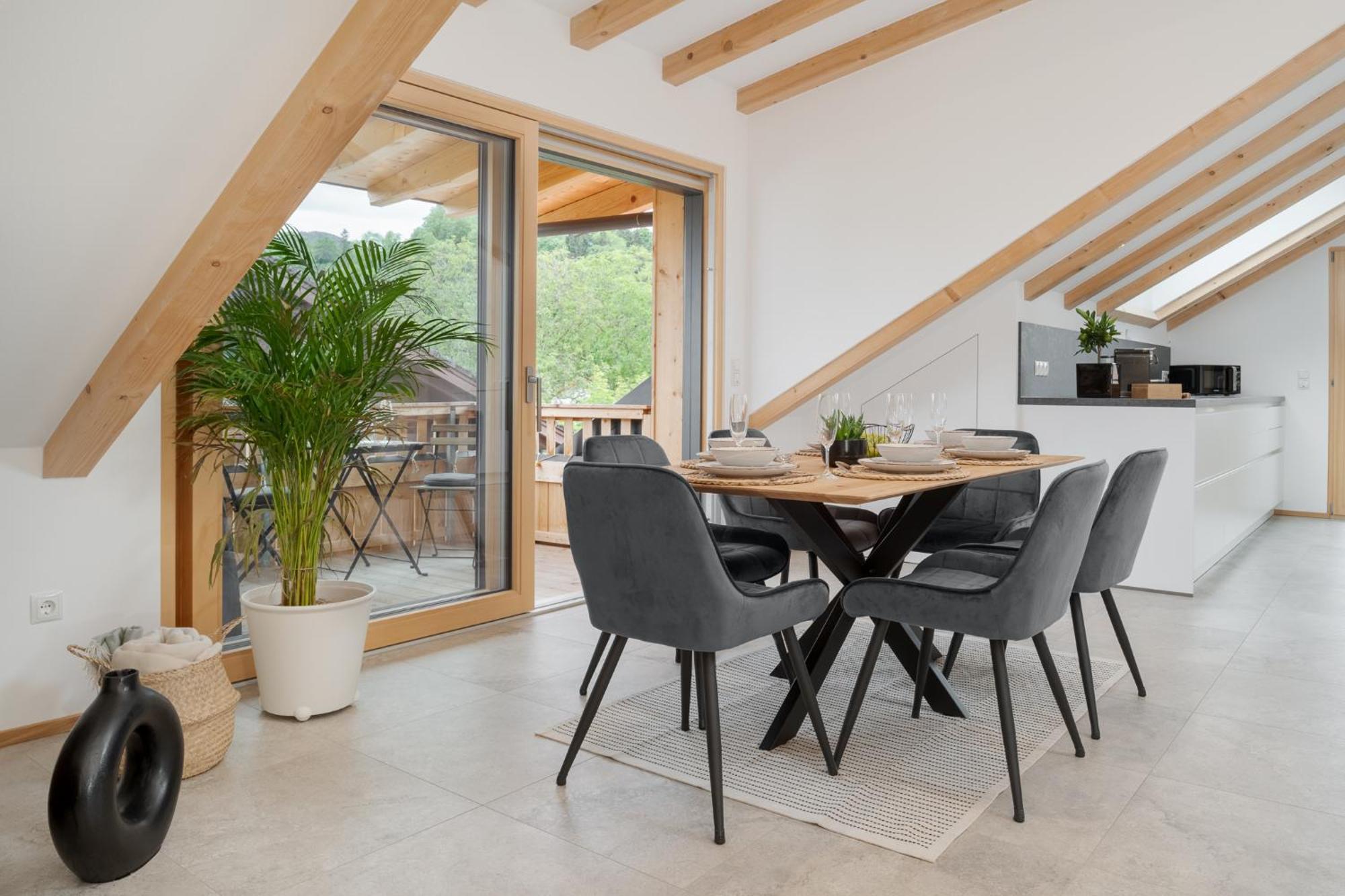 Fenjoy: Ferienapartment Mit Bergblick / Balkon / Bbq Bernau am Chiemsee Eksteriør bilde