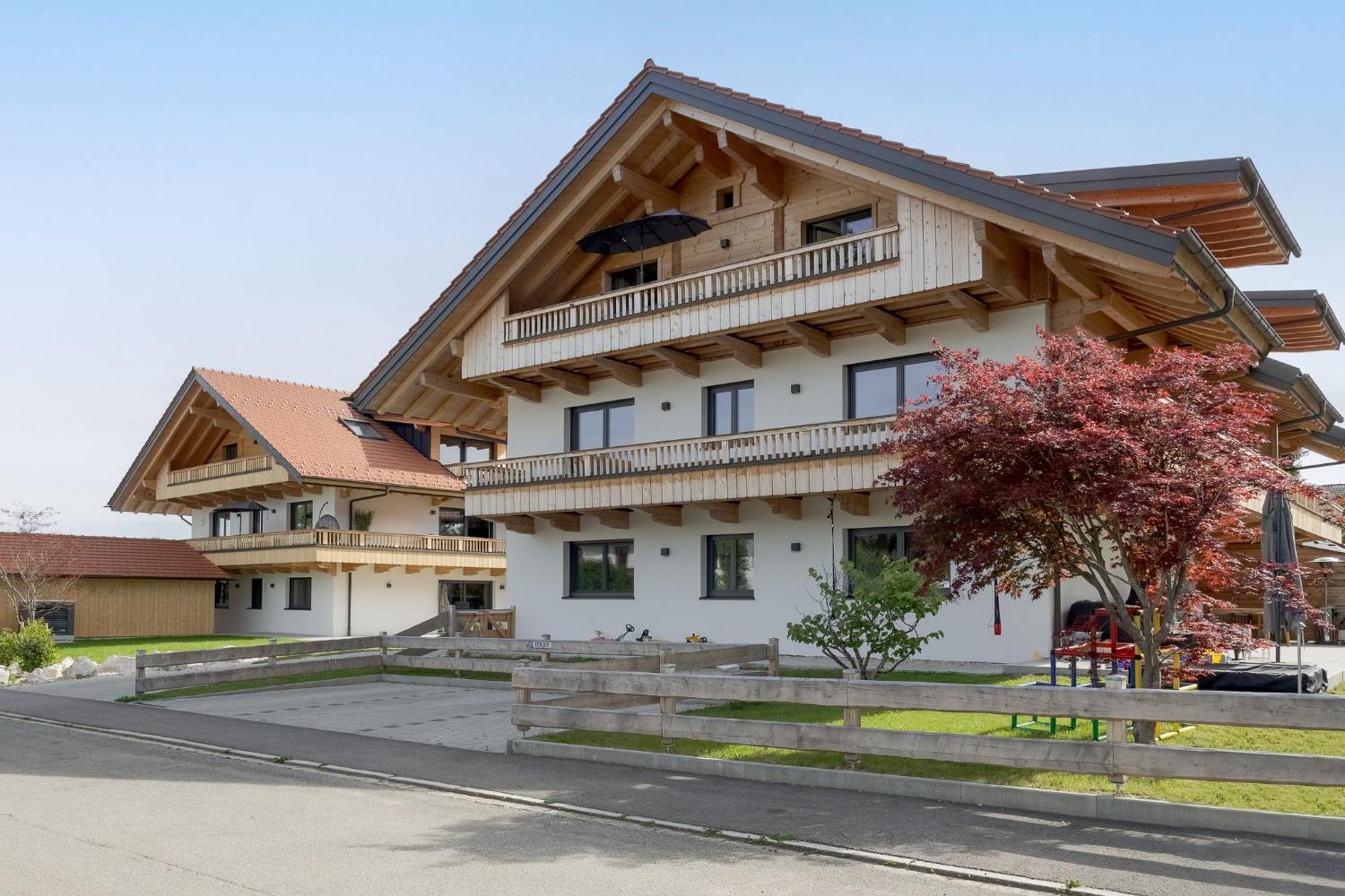 Fenjoy: Ferienapartment Mit Bergblick / Balkon / Bbq Bernau am Chiemsee Eksteriør bilde